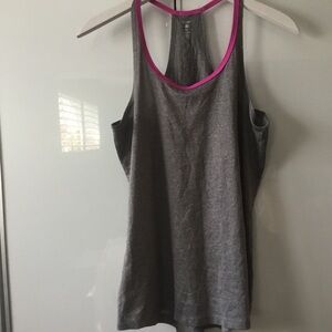 Layer 8 Qwick Dry Tank Top Sz L